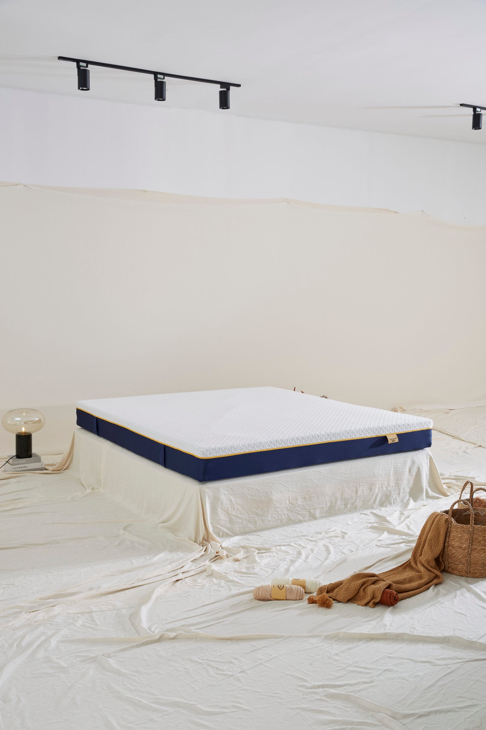 Mattress02